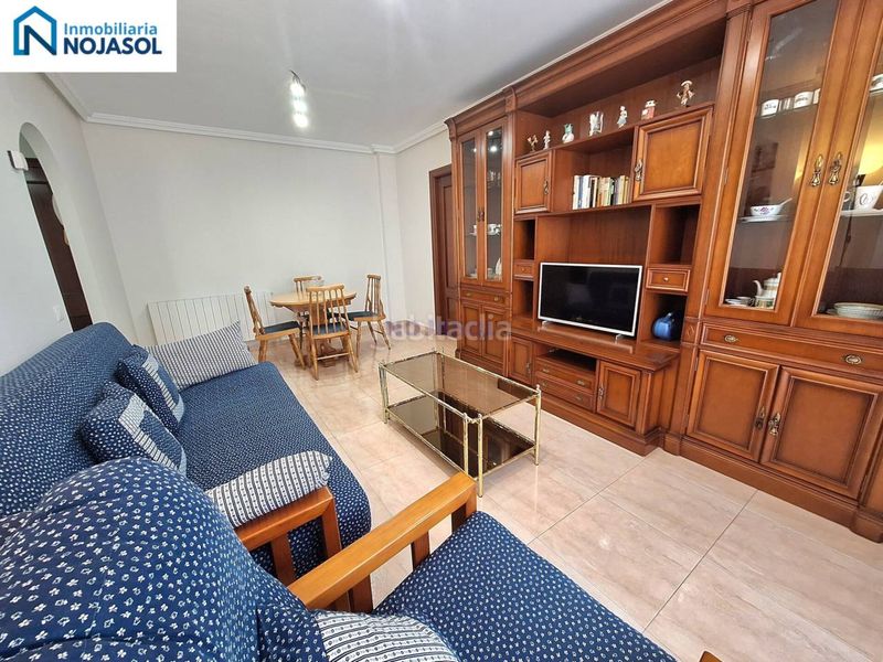 Foto b09f889e-84f4-489c-bdaf-5dfc9452880d. Rent apartment with heating parking in Tregadín Noja