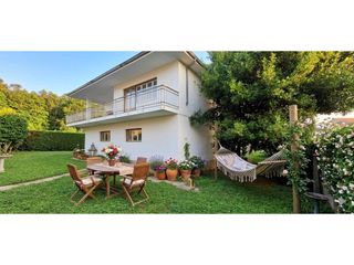 Casa  Calle arco. Ref 000163  casa individual en noja a reformar, junto a servicio