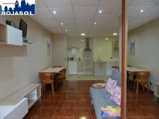 Rent Apartment in Los nogales 32. Ref. 2458 apart. 1 habit. bajo  a 300m de la playa de trengandin