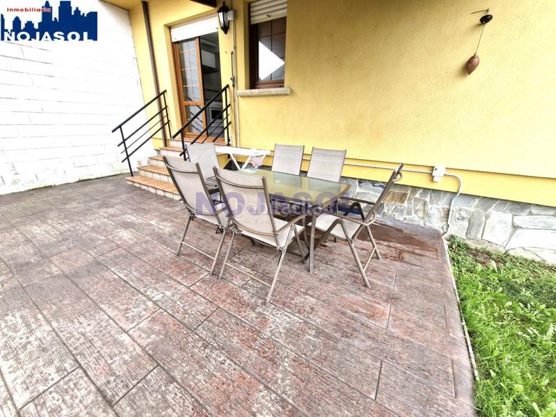 Foto 621a6178-a21b-4fbb-8d95-ff4bb182e479. Casa a schiera con riscaldamento parcheggio in Arnuero