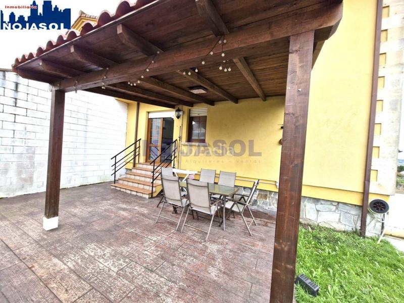 Foto 8aa548b3-6881-4c2d-8904-630134337820. Casa a schiera con riscaldamento parcheggio in Arnuero