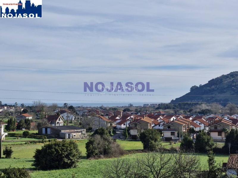 Foto e6d9fec2-fde3-417d-863e-ba9ea0482e94. Chalet con riscaldamento parcheggio piscina in Arnuero