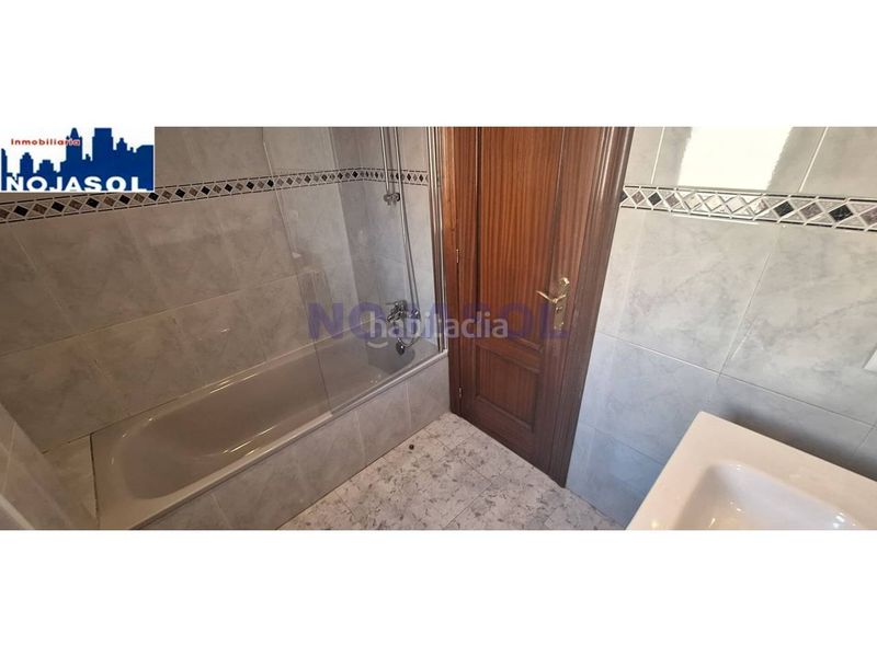 Foto 27c3135e-7508-475a-a3c9-d3f1e9647319. Lloguer apartament amb calefacció piscina a Ris Noja