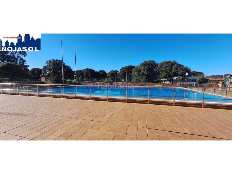 Foto 93b5d4d0-5ba6-4ec9-9ea0-539f9bd29853. Lloguer apartament amb calefacció piscina a Ris Noja