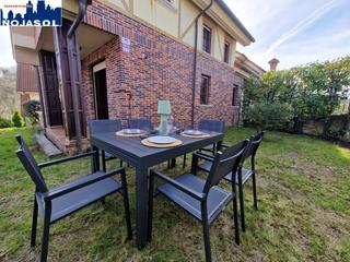 Miete Doppelhaus in Barrio el acebal 13c. Ref.002178  precioso chalet pareado de 4 habitaciones y jardin d