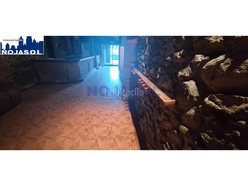 Foto b4b31241-1d4a-4254-83b9-05f272bb5e02. Local comercial a Palacio Noja
