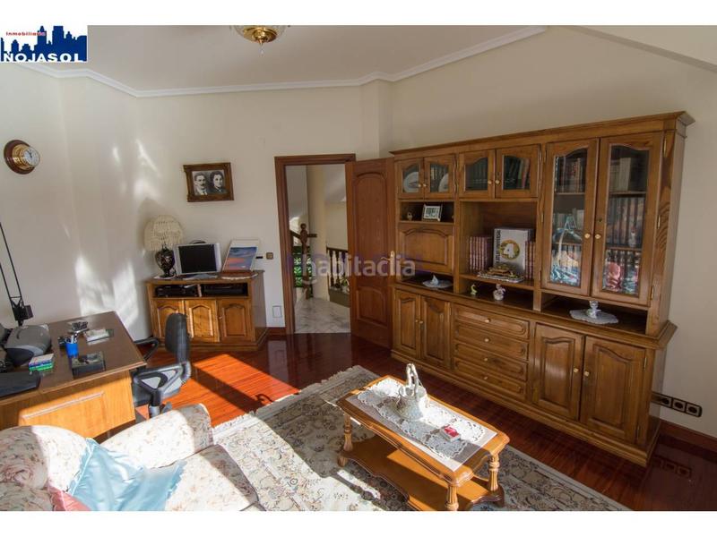 Foto 57d65438-8697-453a-bc30-145f7e0c3b26. Chalet avec chauffage parking piscine dans Ajo Bareyo