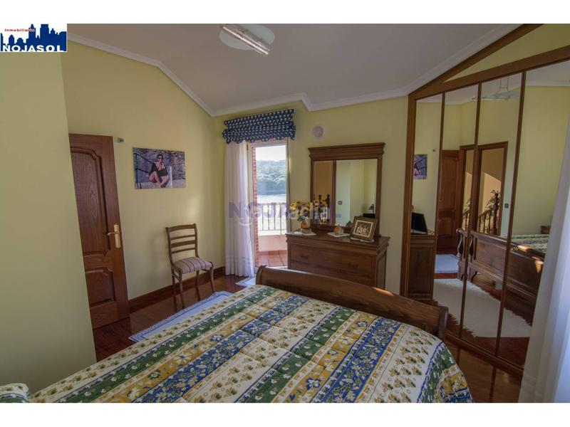 Foto 7ca8cb97-d943-4640-a9da-75250b473b81. Chalet avec chauffage parking piscine dans Ajo Bareyo