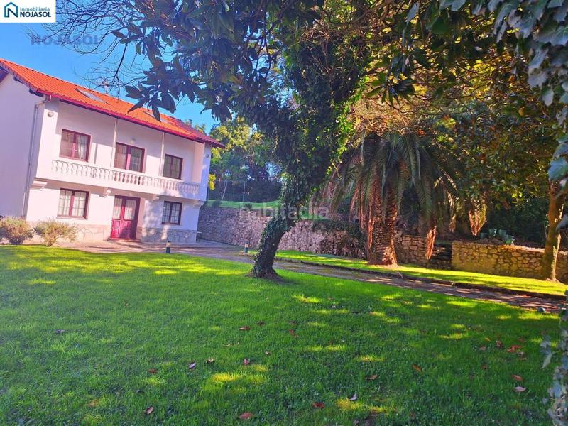 Foto 6d0f029c-ac20-4860-a7af-cacc45985813. Casa amb calefacció a Arnuero