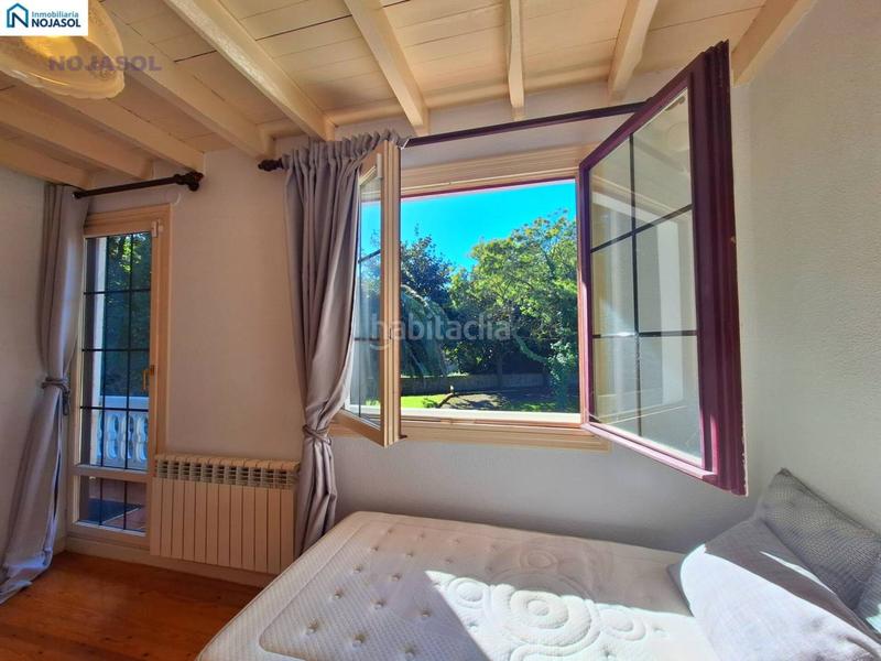 Foto 73555c07-2724-4680-b35a-b52666ce64b5. Casa amb calefacció a Arnuero