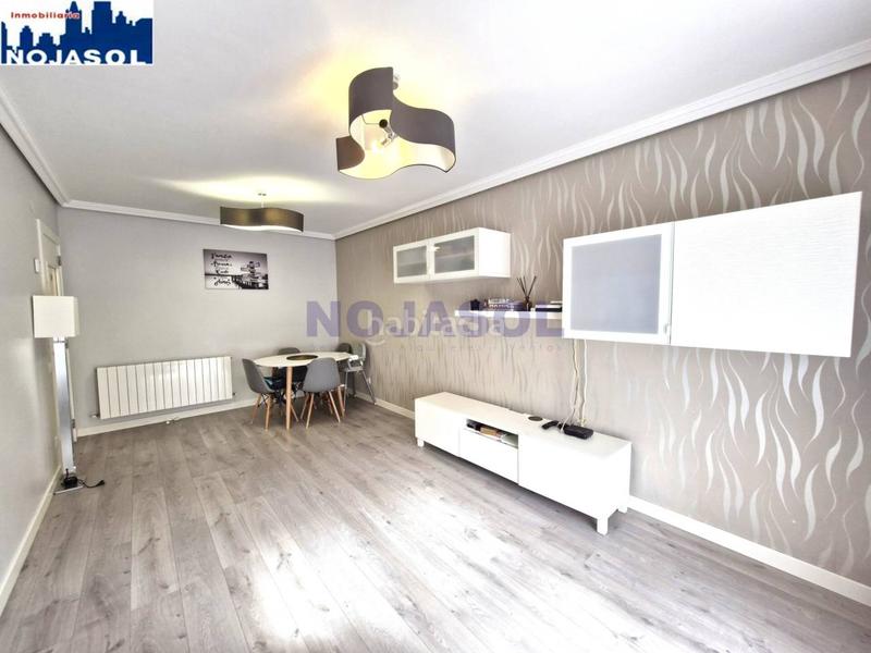 Foto 879578c0-664f-40ef-bf35-fc1e7a9fc434. Pis amb calefacció aparcament a Tregadín Noja