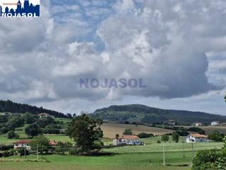 Terrain résidentiel  Meruelo. Ref 004012  terreno urbano de 1.056m2 con acometidas de agua y l