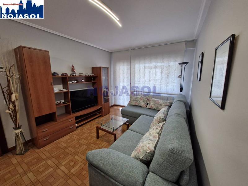 Foto 4f8edb27-6e68-425a-b34f-789451e7aa83. Apartament amb calefacció a Ris Noja