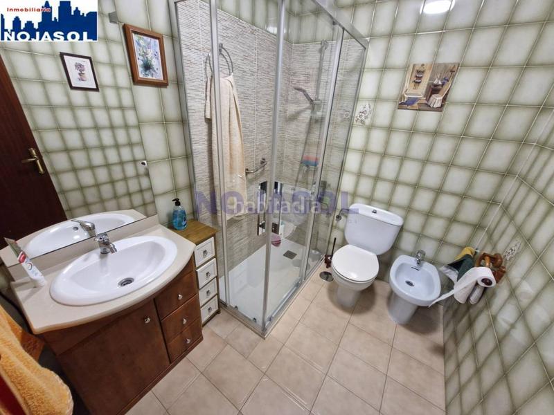 Foto c04c6276-ae2b-43cf-9c9d-f345336e34f9. Apartament amb calefacció a Ris Noja