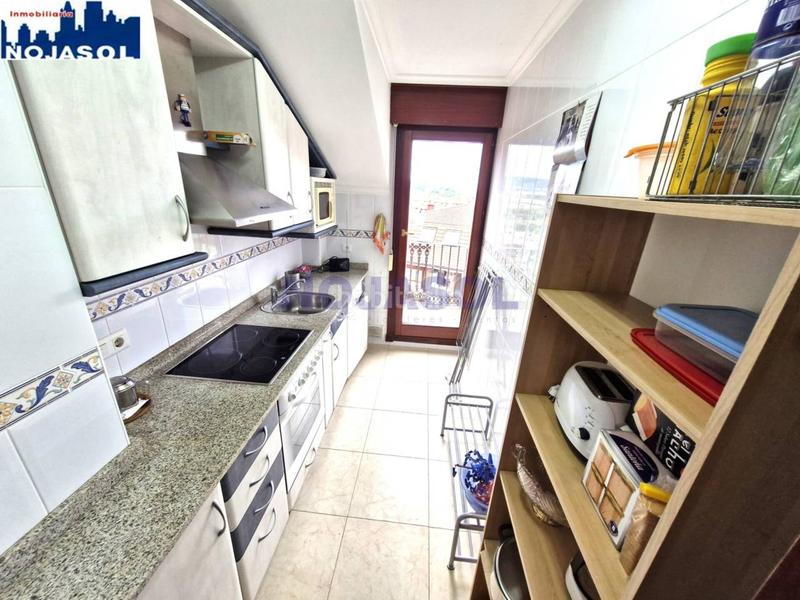 Foto 148d1133-2544-4ccc-9228-3599ffe93be8. Apartamento ref 000167 precioso ático con vistas al mar en urbanización privada con piscina. en Noja