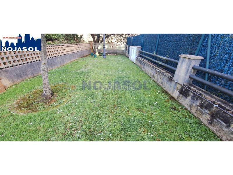 Foto 9a29fe96-7d32-4cc3-b294-fc74df2b8c44. Apartamento ref 000167 precioso ático con vistas al mar en urbanización privada con piscina. en Noja