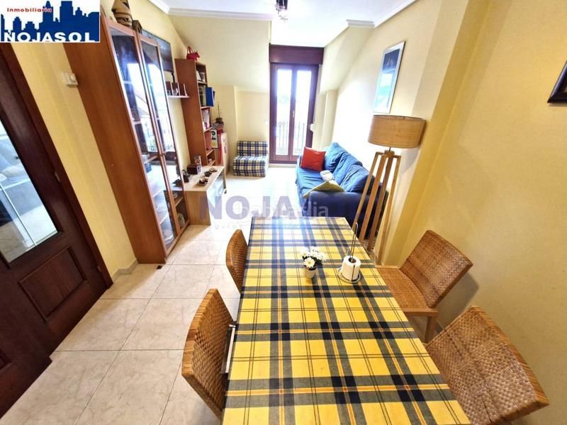 Foto a51114f7-343a-42f0-8480-514b5aa0a197. Apartamento ref 000167 precioso ático con vistas al mar en urbanización privada con piscina. en Noja