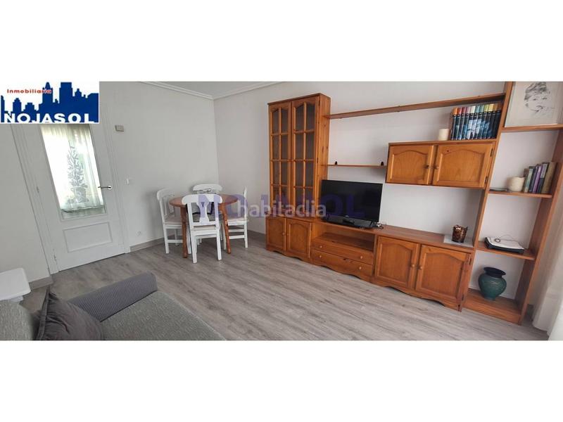 Foto 0b03e788-37bb-4363-835c-7de2e618f325. Apartament amb calefacció aparcament a Pedroso Noja