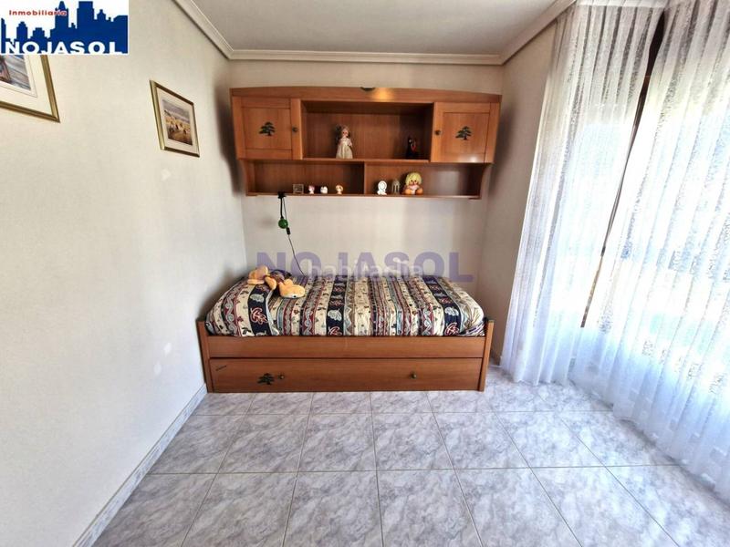 Foto 4fb7df5d-a159-441f-a129-9df088d8b672. Apartamento ref 000080 en exclusiva, precioso y amplio piso en el centro, terraza, piscinas, ascensor y garaje cerrado en Noja
