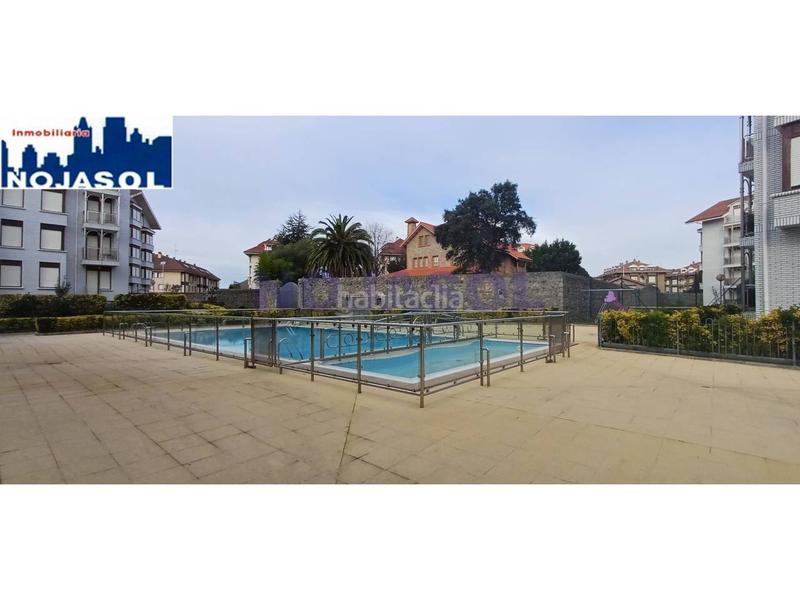 Foto 635ad6e1-9508-4073-905f-11ee8c259e3d. Rent apartment with heating parking pool in Tregadín Noja