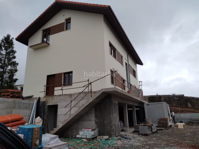 Foto f35b73bd-ee5f-4b2f-907e-e6a1e79f6d6e. Dúplex 64m<sup>2</sup> a calle del marqués de Comillas 3 a Comillas