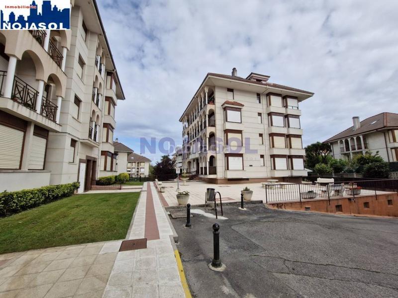 Foto a8b82062-2f6f-47a7-81be-78a43026bbe7. Appartement avec chauffage parking piscine dans Palacio Noja