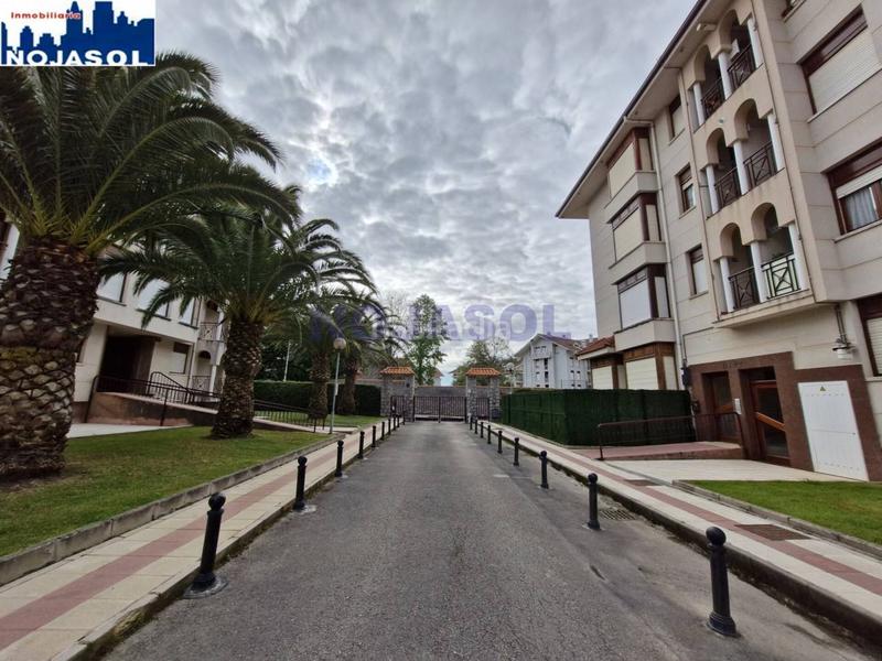 Foto 27d06880-4e7f-44e0-b295-ec438bcdad71. Apartament amb calefacció aparcament piscina a Tregadín Noja