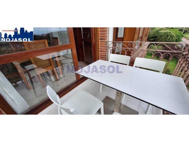 Foto d4178b7b-89a8-4a6d-8752-74b2f7dbf01b. Location appartement avec chauffage parking piscine dans Noja
