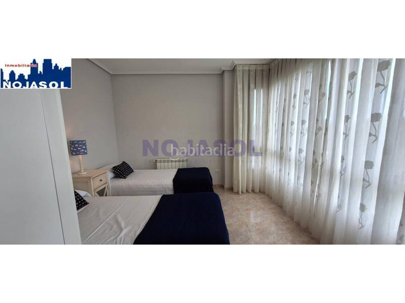 Foto daa9bd35-2116-4887-8be8-2c4a5f6dc8c4. Location appartement avec chauffage parking piscine dans Noja