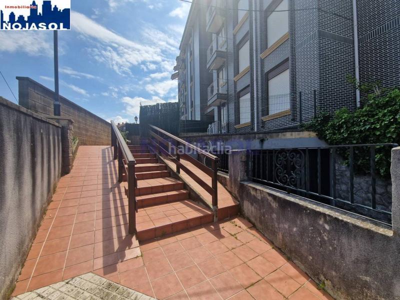 Foto 1459276a-b55d-4939-aa61-42b5b1ae194d. Apartamento en arco 23 ref. 000896 precioso atico en exclusiva de 2 habitaciones con ascensor, calefacción, trastero y vistas despejadas en Noja