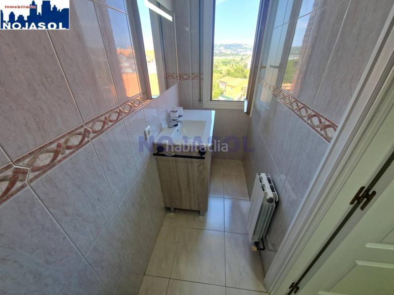 Foto 1f821359-8209-4644-9bb9-c00dcbe40456. Apartamento en arco 23 ref. 000896 precioso atico en exclusiva de 2 habitaciones con ascensor, calefacción, trastero y vistas despejadas en Noja