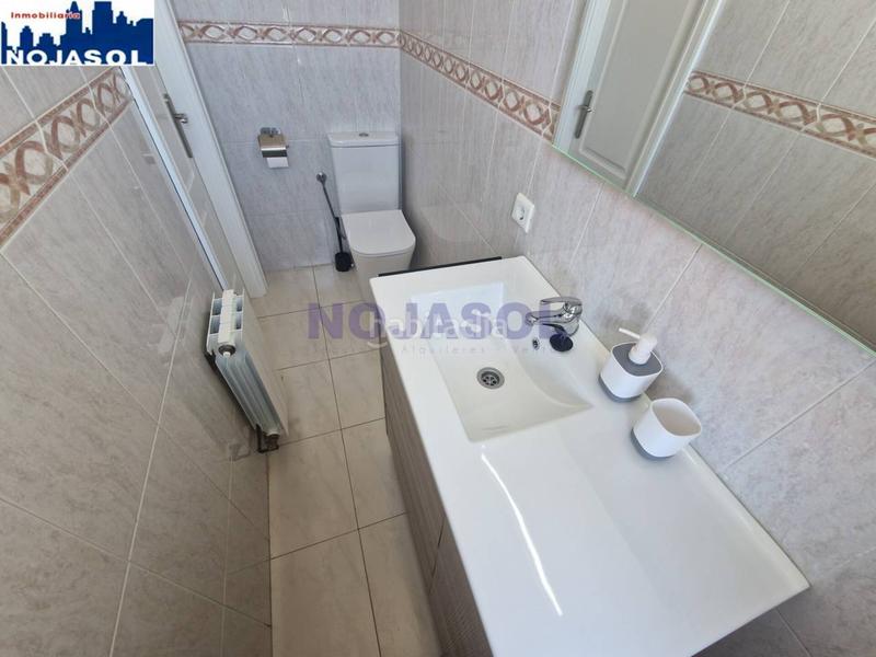 Foto 22714a88-081b-49b1-9f29-bda2658d99c5. Apartamento en arco 23 ref. 000896 precioso atico en exclusiva de 2 habitaciones con ascensor, calefacción, trastero y vistas despejadas en Noja