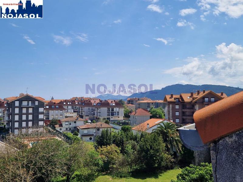 Foto b30debbc-df03-4216-904d-003e951078f6. Apartamento en arco 23 ref. 000896 precioso atico en exclusiva de 2 habitaciones con ascensor, calefacción, trastero y vistas despejadas en Noja
