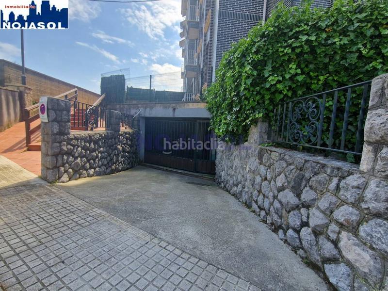 Foto f9a5ada7-c8da-4927-964a-cb5874967075. Apartamento en arco 23 ref. 000896 precioso atico en exclusiva de 2 habitaciones con ascensor, calefacción, trastero y vistas despejadas en Noja