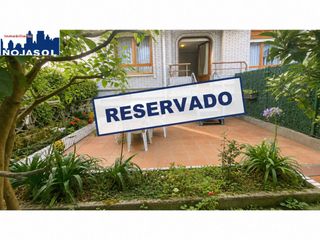 Appartement  Calle victoria. Ref.000054 bajo con jardin de 2 habitaciones cercano a la playa