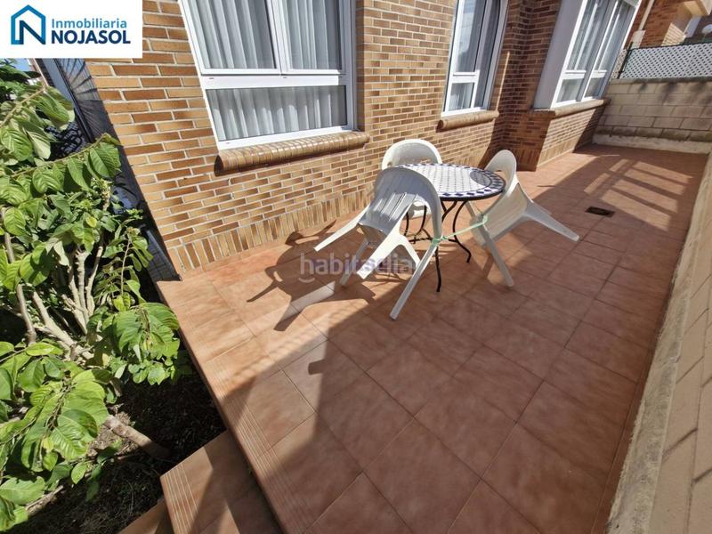 Foto 42b84527-b066-47ce-ab8b-7e2db9c3ef6e. Apartamento ref 000058 en exclusiva precioso bajo con jardín y terraza, soleado y junto a la playa de Ris en Noja