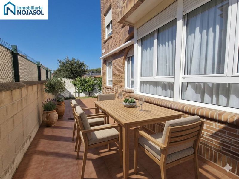 Foto 5bfeeac5-5214-4fe8-a9f8-a8be744d2af2. Apartament amb calefacció a Ris Noja