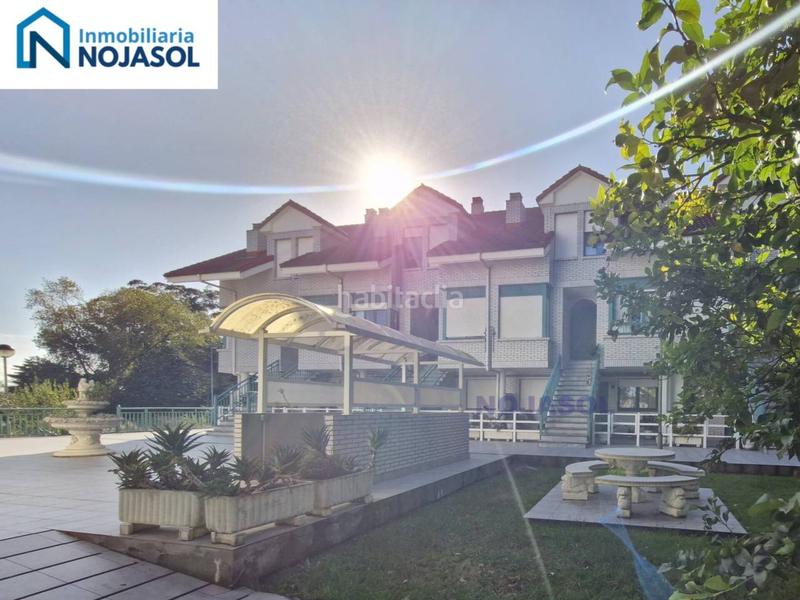 Foto 58c8c238-ceda-477d-b2ae-7b25da6de45e. Apartamento ref.000042 dúplex de 2 habitaciones en Ris con amplia terraza para una mesa y 6 sillas, cercano a la playa en Noja