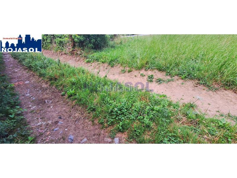 Foto 2d2c822e-280f-4e3c-9f36-bc8451b9ddea. Alquiler terreno residencial ref 004029 terreno urbano y totalmente llano en san miguel de 1858 m2. en Meruelo