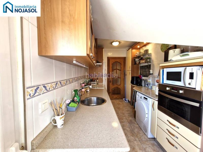 Foto cc158ef3-7780-46b0-af2c-d03ce8f7feab. Piccolo appartamento con Riscaldamento parcheggio piscina in Noja
