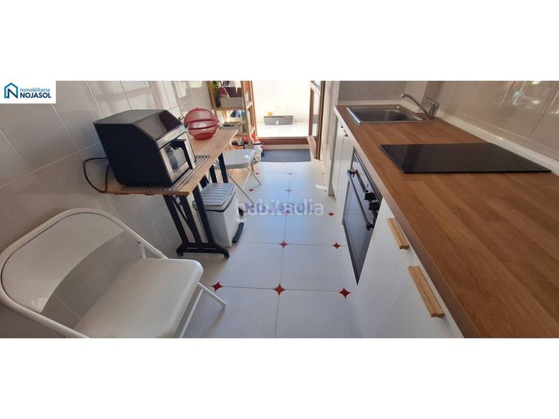 Foto 01bc8a85-2d15-4dc6-bc0a-66067ede3d0a. Apartament amb aparcament piscina a Tregadín Noja