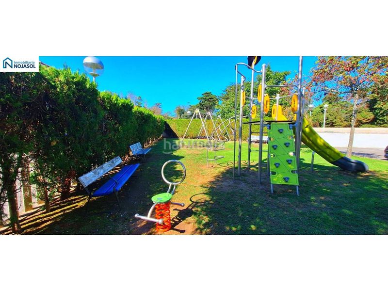Foto 61a92f28-0b70-4e6c-a12d-13a3b8c0ea9f. Apartament amb aparcament piscina a Tregadín Noja