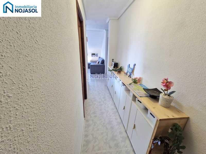 Foto 9b16297f-708e-4950-9503-532eafe3d593. Apartament amb aparcament piscina a Tregadín Noja