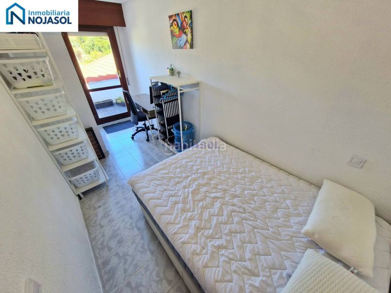 Foto d6155b1c-2f9a-4ba1-802a-a87631fb086c. Apartament amb aparcament piscina a Tregadín Noja