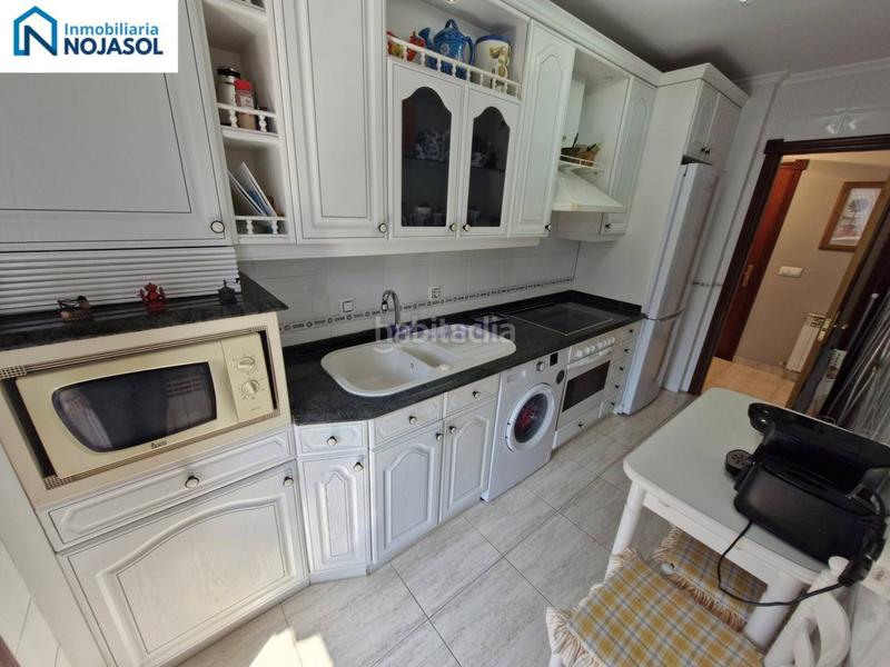 Foto 9530a039-e146-4787-90db-ade7f284d6ab. Apartamento ref.000081 en exclusiva bajo de 2 habitaciones con jardin en Ris en urbanización con piscina en Noja