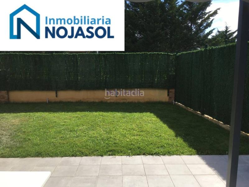 Foto 9279b455-4ce6-45a6-baef-242a600e02ef. Piccolo appartamento con riscaldamento parcheggio piscina in Noja