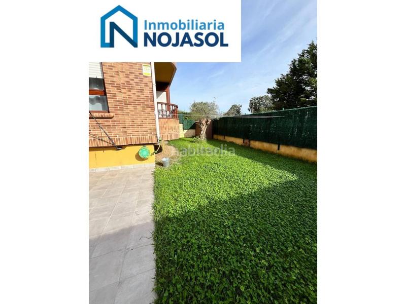 Foto b4da5dcc-5327-4b74-8075-f096dbc374a0. Piccolo appartamento con riscaldamento parcheggio piscina in Noja