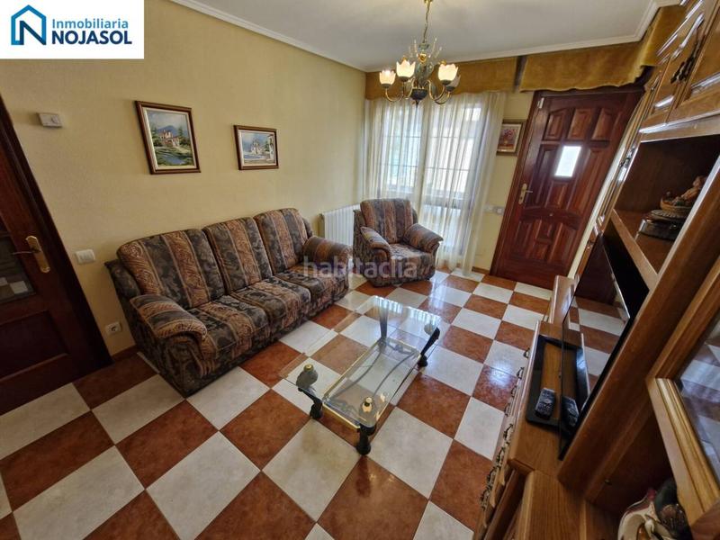 Foto 15f25753-1160-4122-a997-fb46a92cfae0. Casa adossada amb calefacció aparcament a Ris Noja