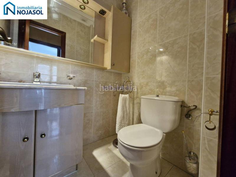 Foto 958f3242-30da-449b-b98e-7a9245cd048a. Casa adossada amb calefacció aparcament a Ris Noja