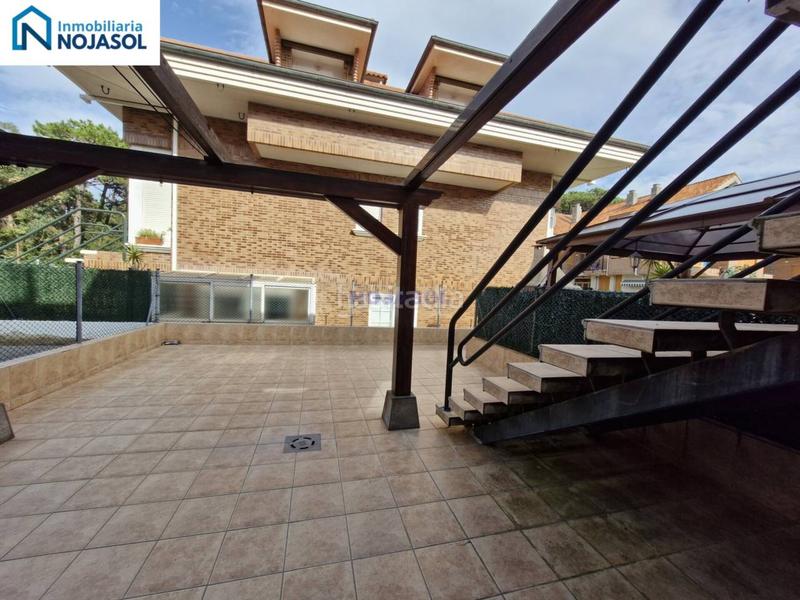 Foto a47188be-cc37-4ac2-925c-b9894f0169d0. Casa adossada amb calefacció aparcament a Ris Noja